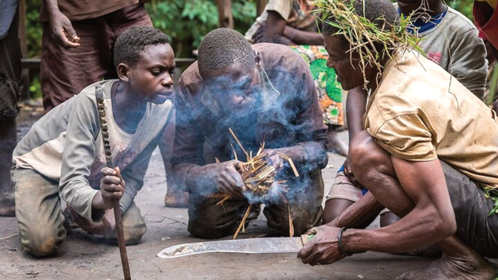 Mountain Gorilla Trekking & Batwa Community Visit / Lake Bunyonyi
